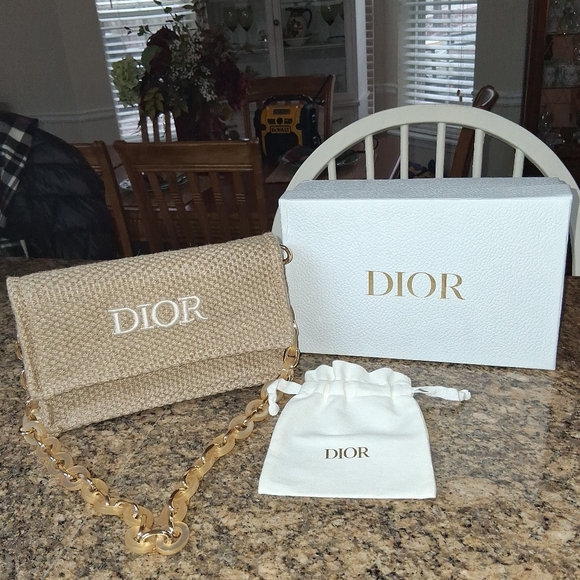 Dior NIB Beauty GWP Beige Woven Raffia Shoulder Bag - Picture 7 of 10